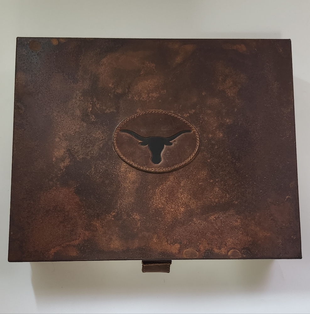 University of TX Longhorns Football metal top box